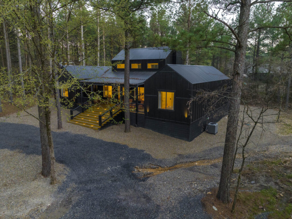 Why Choose New Construction? Benefits of Building a Custom Home Why Choose New Construction? Benefits of Building a Custom Home