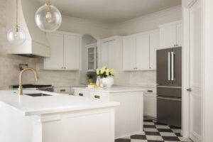 Make Ready Design + Build Custom Home Renovations - kitchen arched doorway